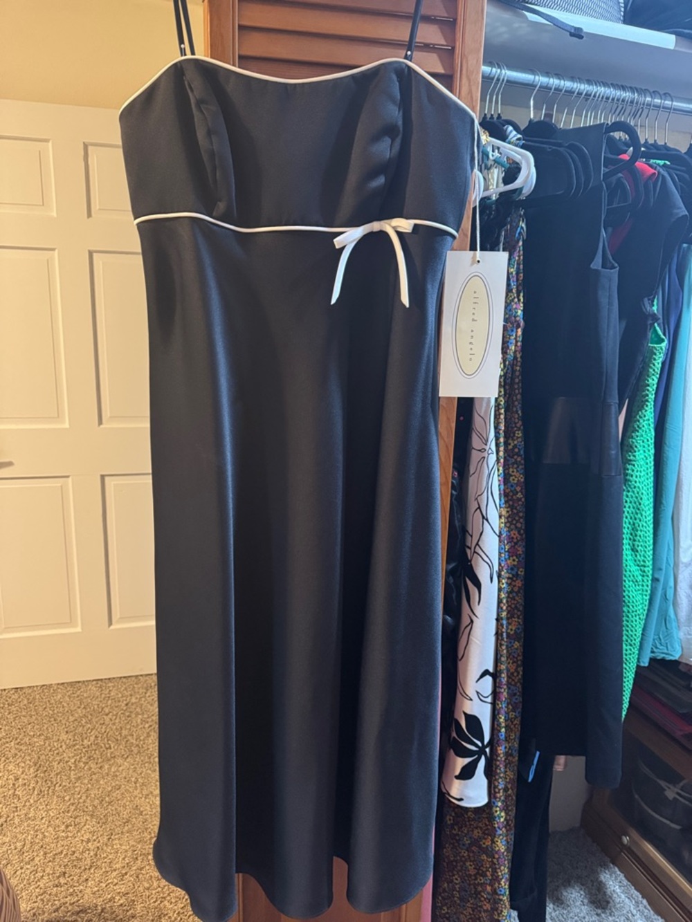 Alfred Angelo Cream and Black Branded Hang Tag